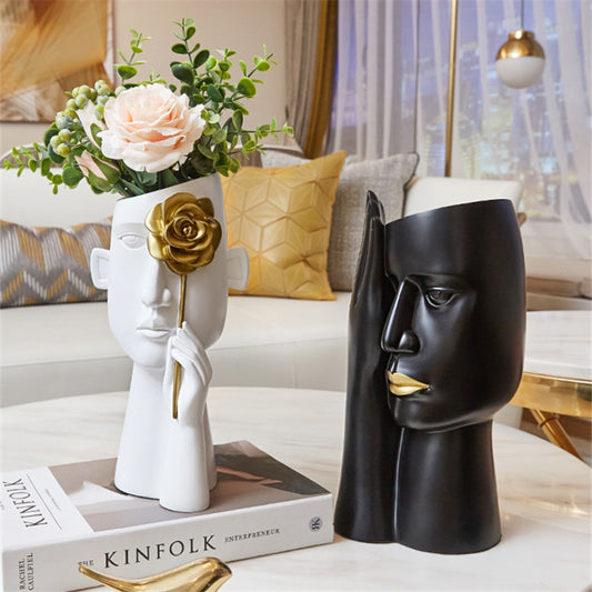 CasaLuz Contemporary Face Vase